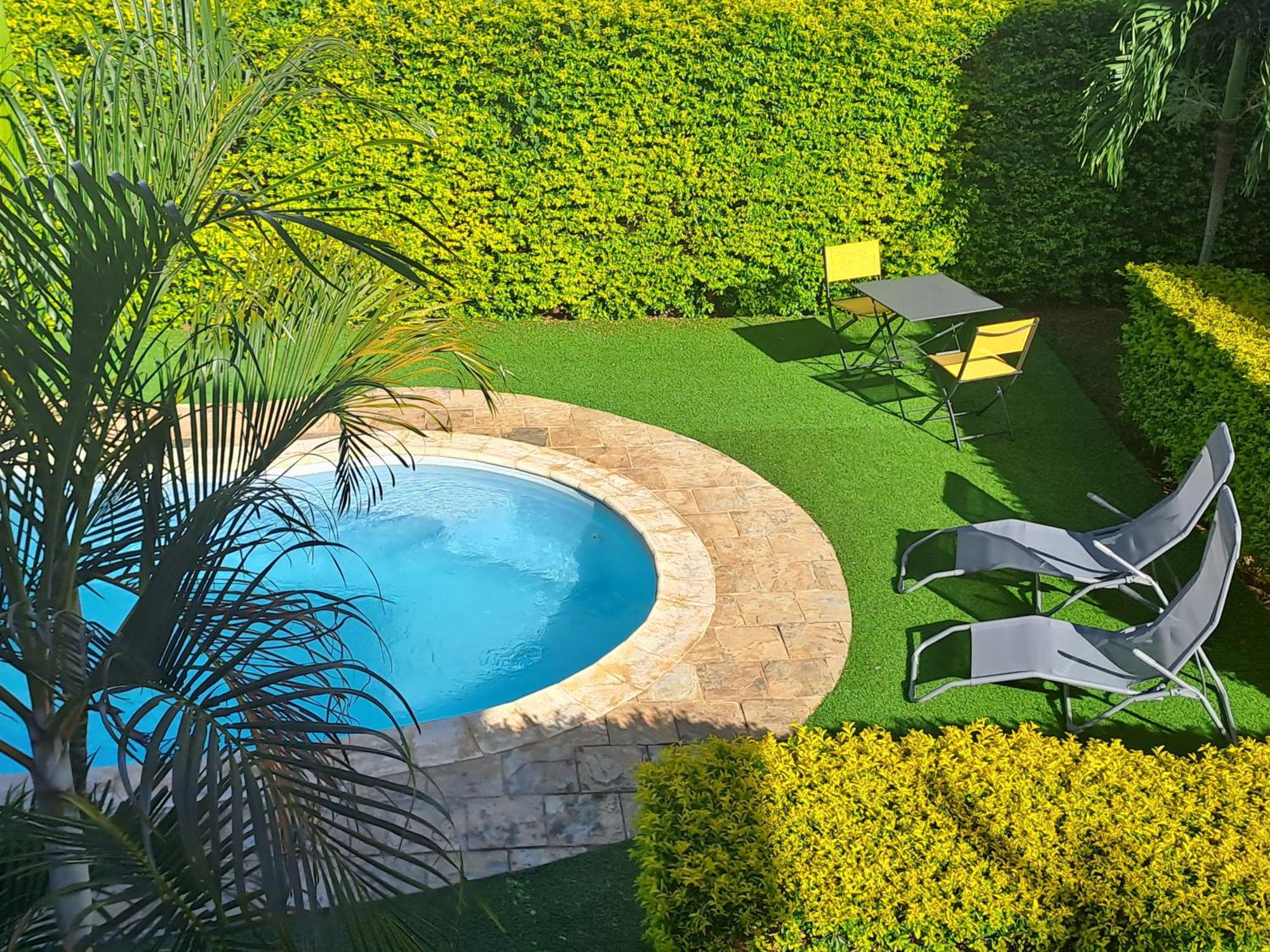 Appartement Paisible Avec Jardin & Piscine 알비언 외부 사진